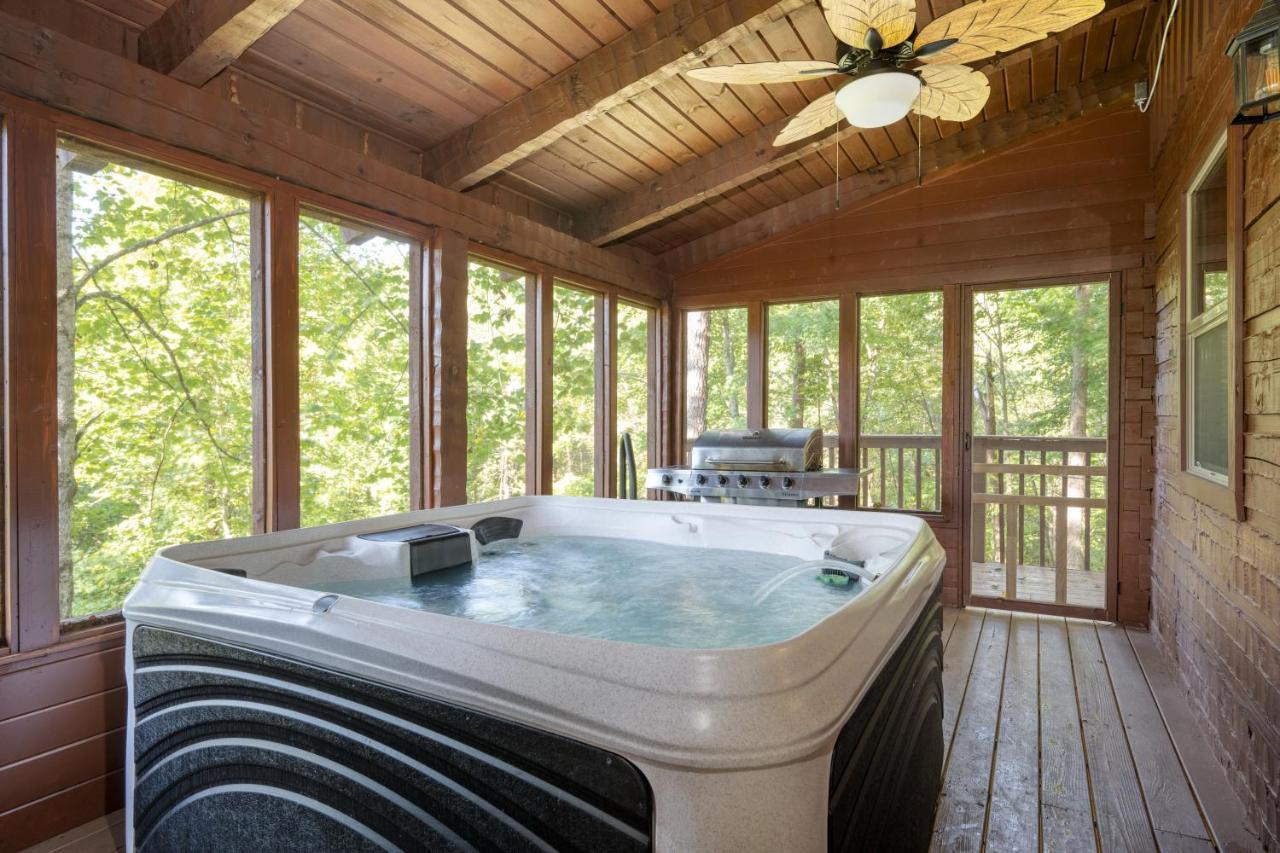 The Dudley Cabins By Avantstay Sevierville Exteriör bild